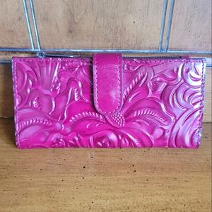 Patricia Nash Nazari Magenta Bifold Wallet:  Plum: NWT